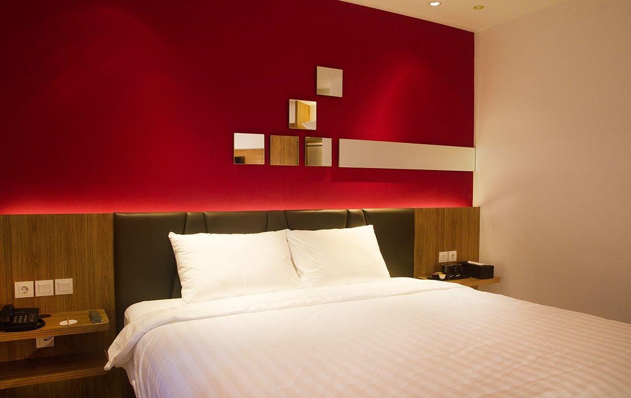 Zoom Smart Hotel Jemursari Surabaya Exteriör bild