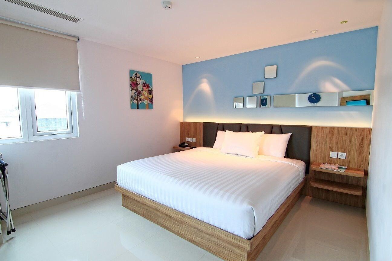 Zoom Smart Hotel Jemursari Surabaya Exteriör bild